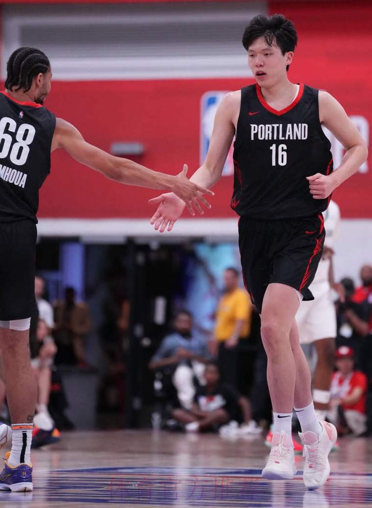 杨瀚森2分1助1断阿夫迪亚30+8 开拓者擒国王取3连胜 杨瀚森2分1助1断阿夫迪亚30+8 开拓者擒国王取3连胜